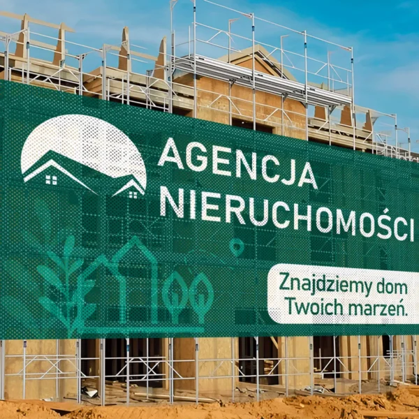 Baner mesh z reklamą agencji nieruchomości – zielony projekt z domem i hasłem promocyjnym