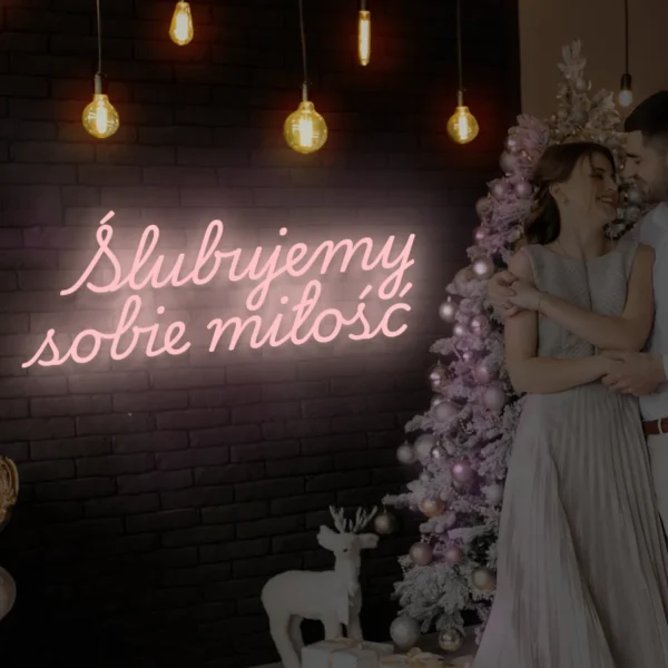 Jasnoróżowy neon LED napis Ślubujemy sobie miłość delikatna dekoracja