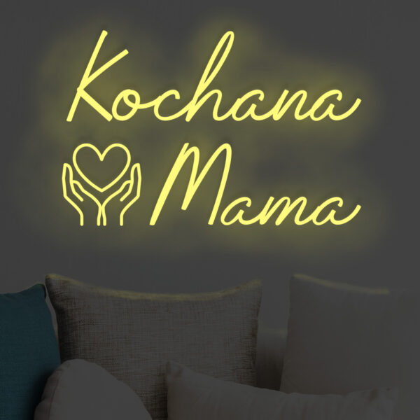 Żółty neon LED napis Kochana Mama z sercem w dłoniach – ciepłe światło