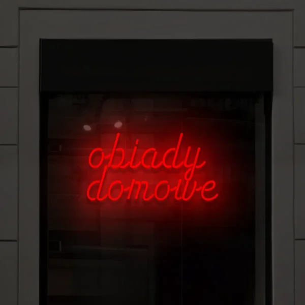 Czerwony neon LED z napisem Obiady domowe dekoracja
