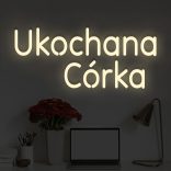Beżowy neon LED napis Ukochana Córka – ciepły biały, dekoracja ścienna